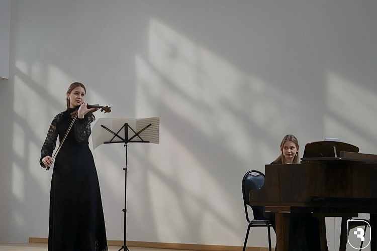 Вечер поэзии в Саратовском медуниверситете